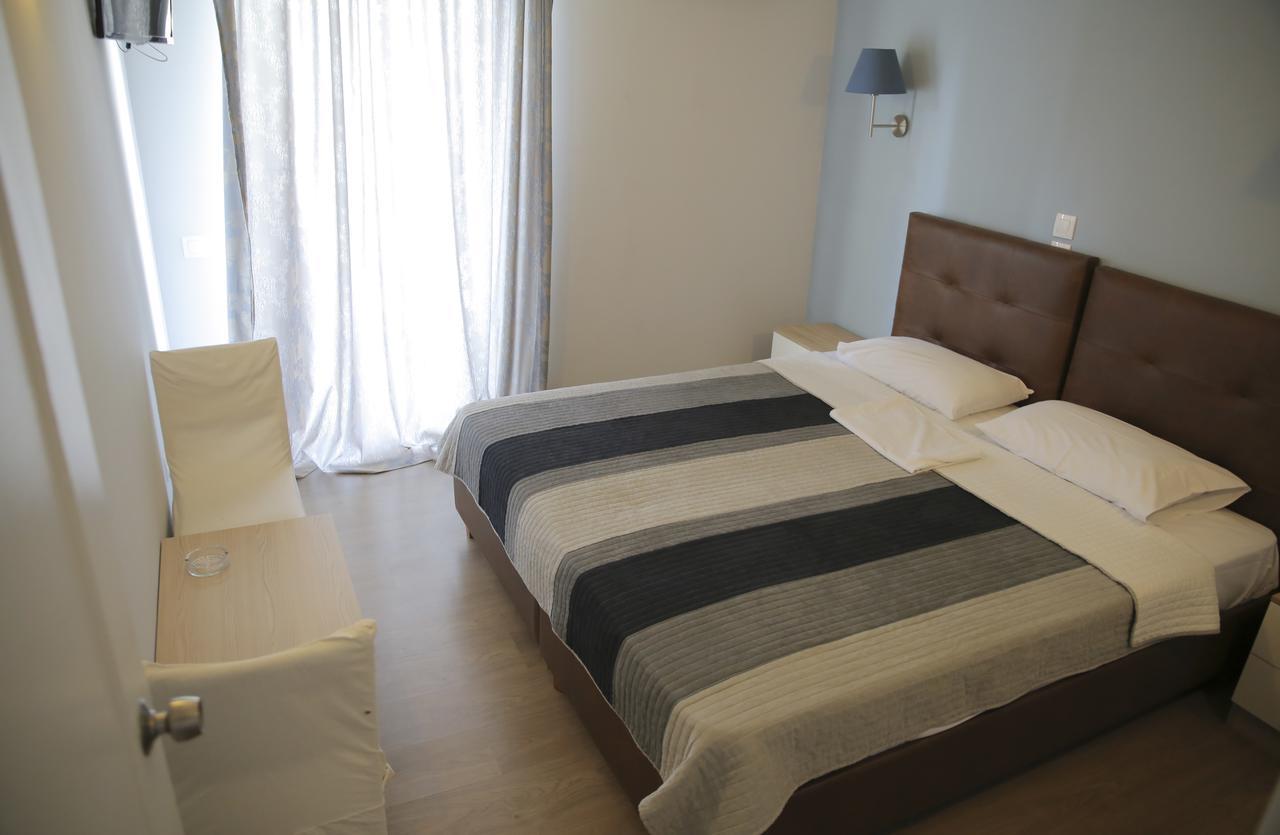 Hotel Anesi Atenas Exterior foto